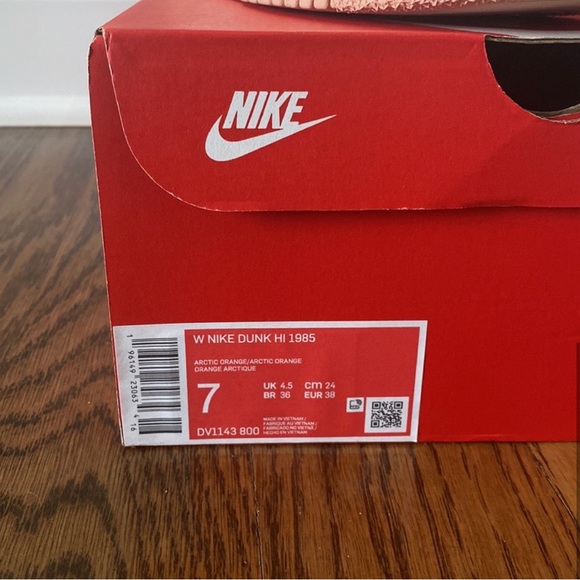 ‘Arctic Orange’ W Nike Dunk HI 1985 - Picture 4 of 5